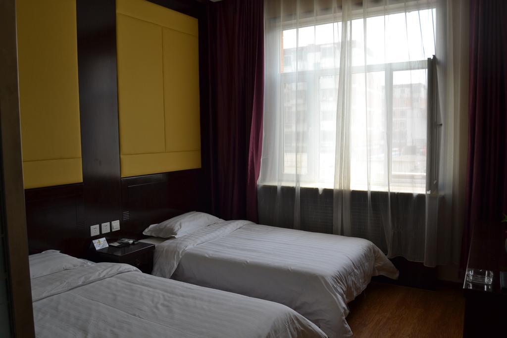 Hotel Super 8 Daxing Huangcun 2*